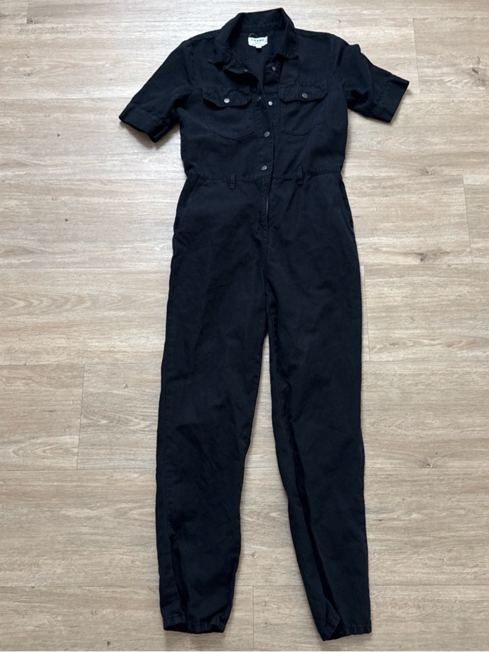 Frame Black Short-Sleeve Utility Jumpsuit with Chest Pockets and Waist Zipper S